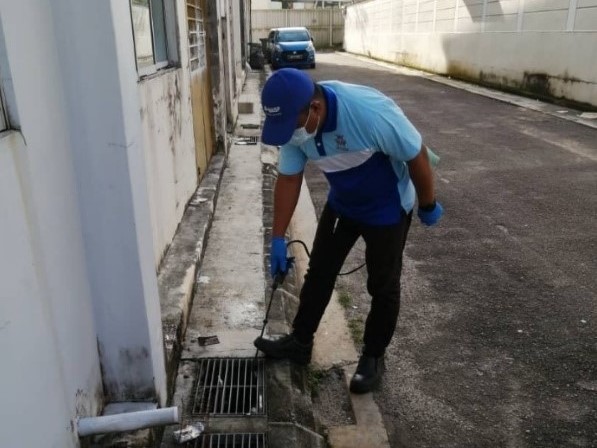 Residual spraying for crawling insects control Johor Bahru (JB) | Residual spraying for crawling insects control Melaka | Pest Control Service Johor Bahru (JB) | Pest Control Service Melaka